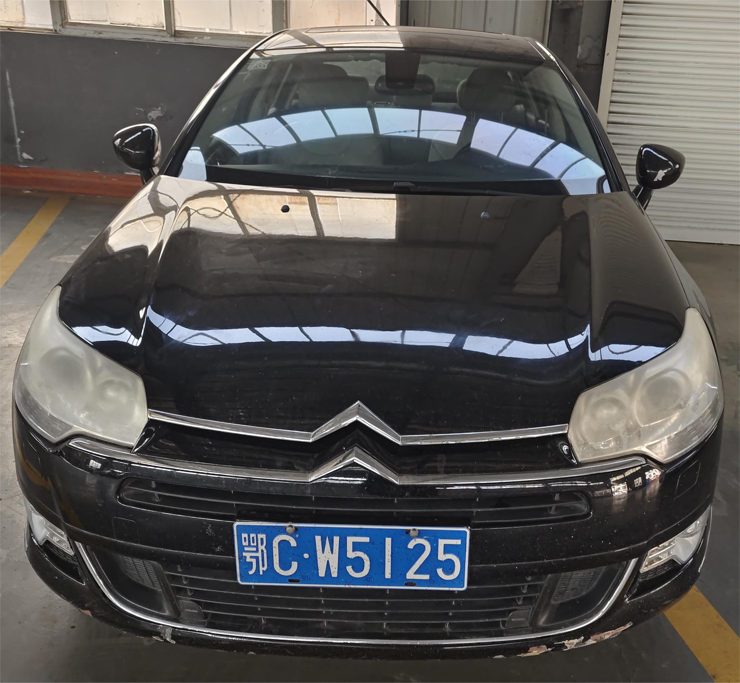 東風(fēng)雪鐵龍	鄂CW5125