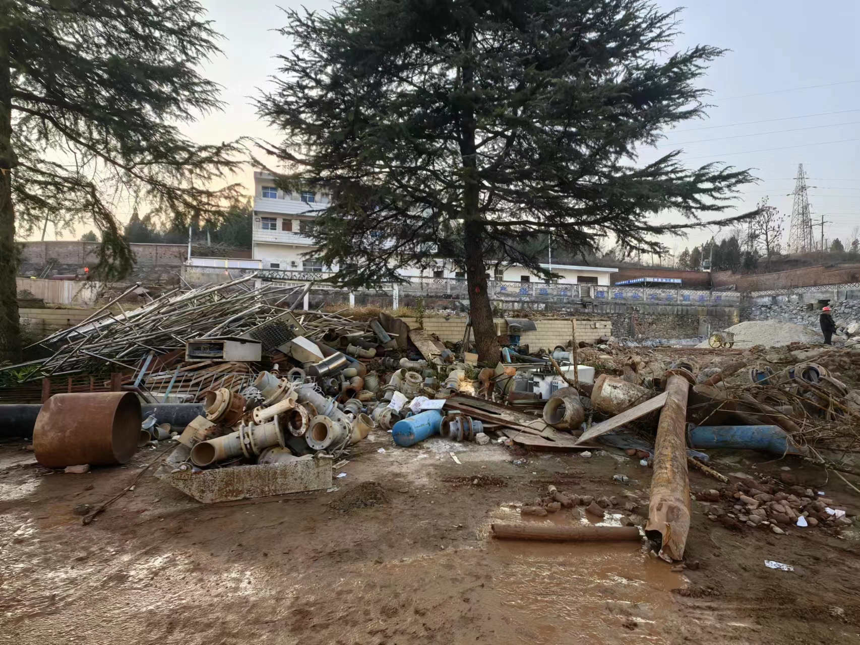 湖北省十堰市鄖西縣豐源供水有限公司報(bào)廢資產(chǎn)